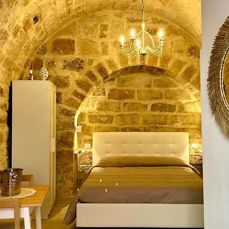 Casa Vacanze A Un Passo Dal Volo Бари Экстерьер фото