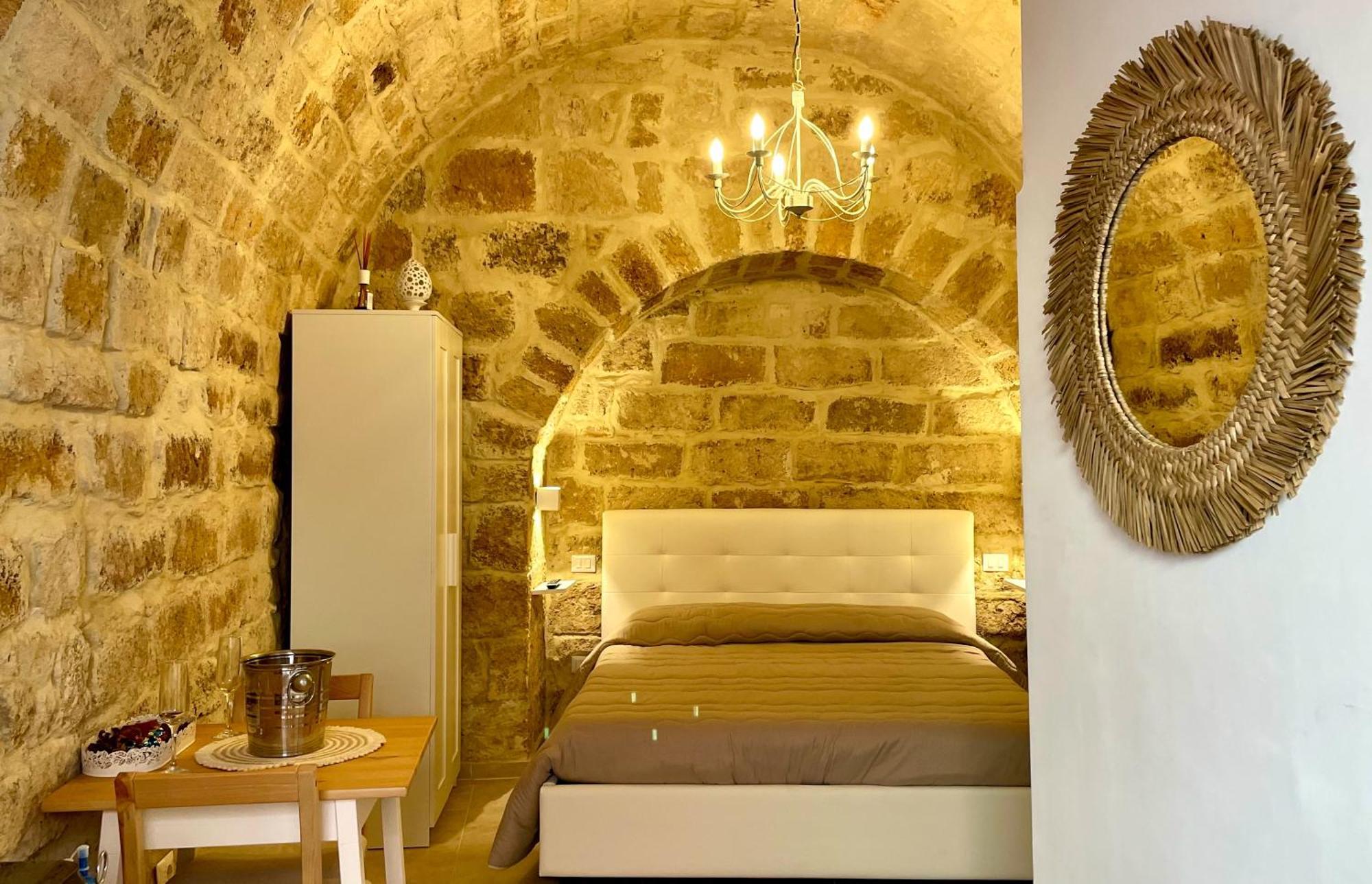 Casa Vacanze A Un Passo Dal Volo Бари Экстерьер фото